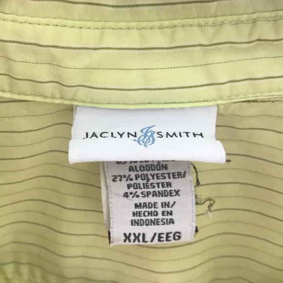 3/30 Jaclyn smith button down blouse - Picture 2 of 4